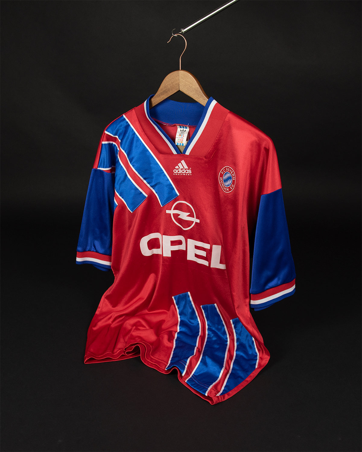 Bayern Munich Retro Home Jersey Men – Red Football Shirt
