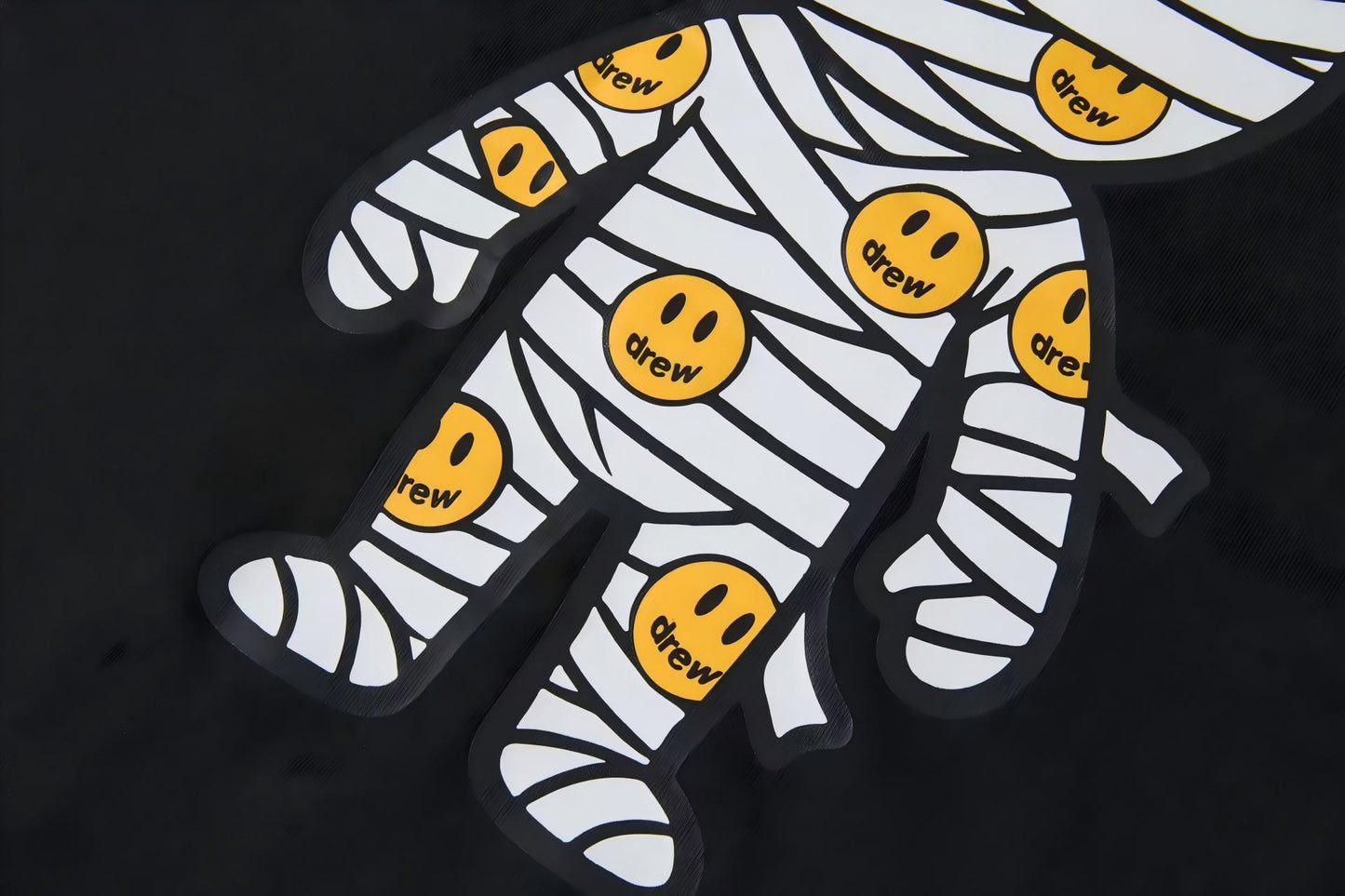 NEW Mummy Graphic Graphic Tee – Premium 100% Cotton Streetwear T-Shirt