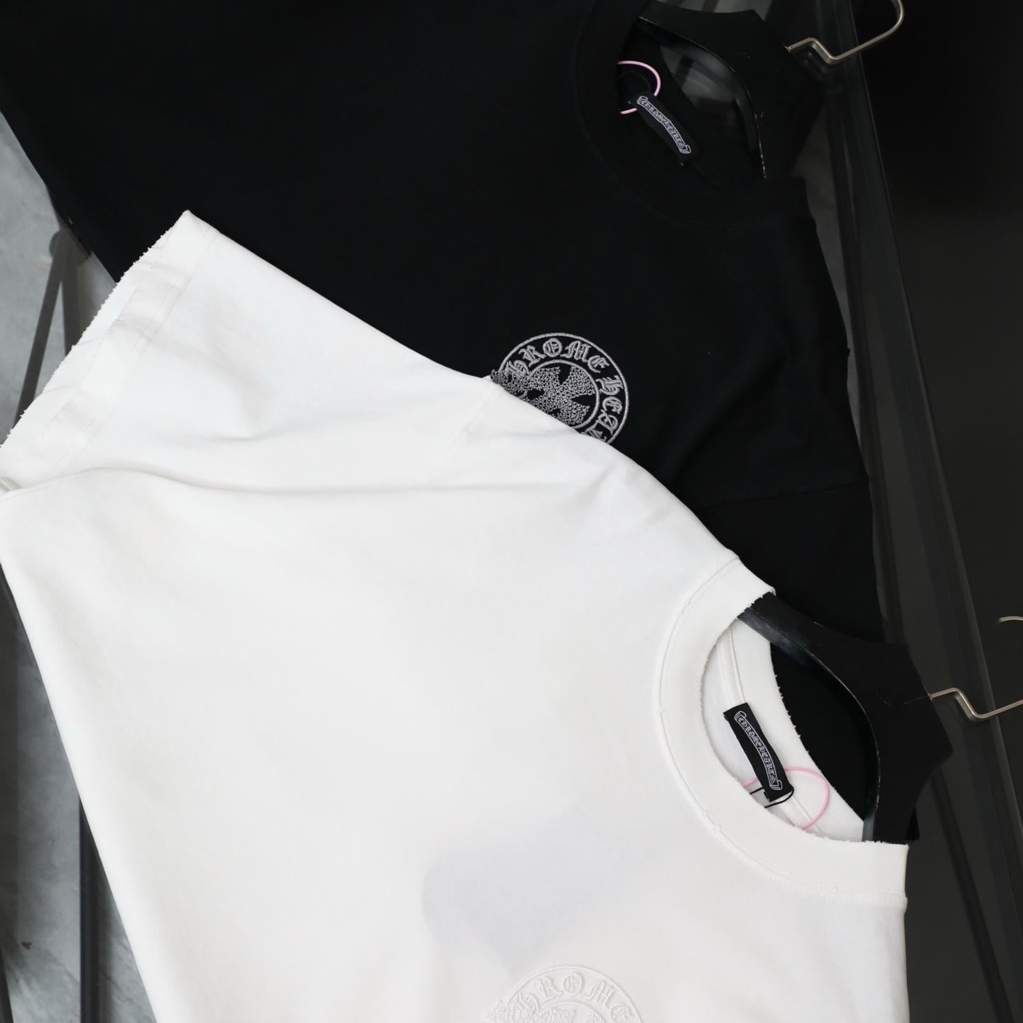 Chrome Hearts 26SS Hollow Embroidered Vintage Short Sleeve T-Shirt