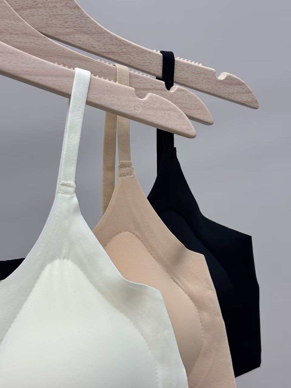 3-pack 2026 New 3D Molded Cup Seamless Invisible Bra