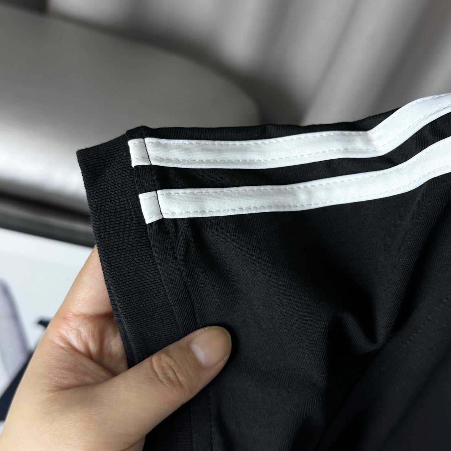 V-Neck Slim Waist Embroidered Letter Short Sleeve T-Shirt