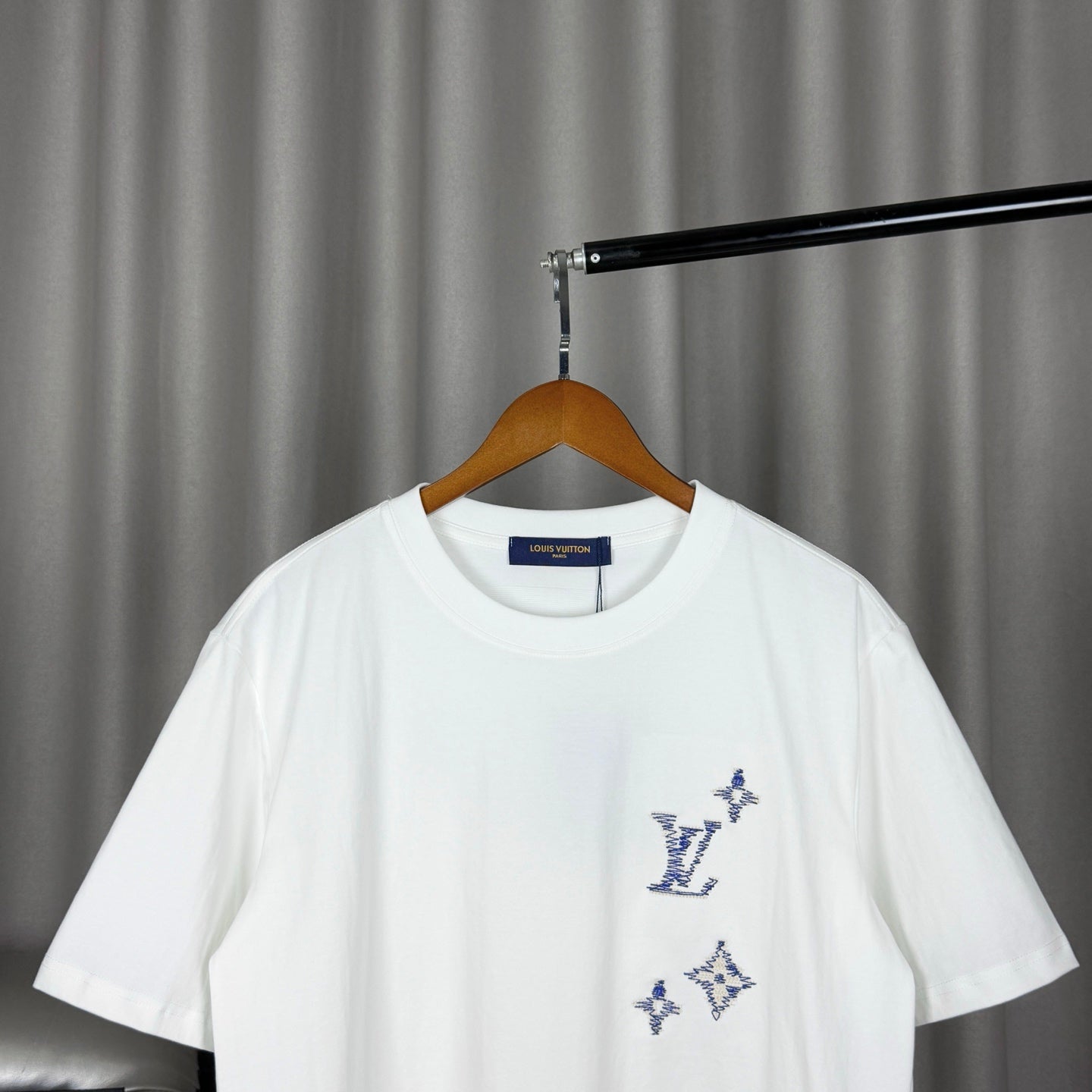 New Trompe L'Oeil Embroidered Short Sleeve T-Shirt Unisex