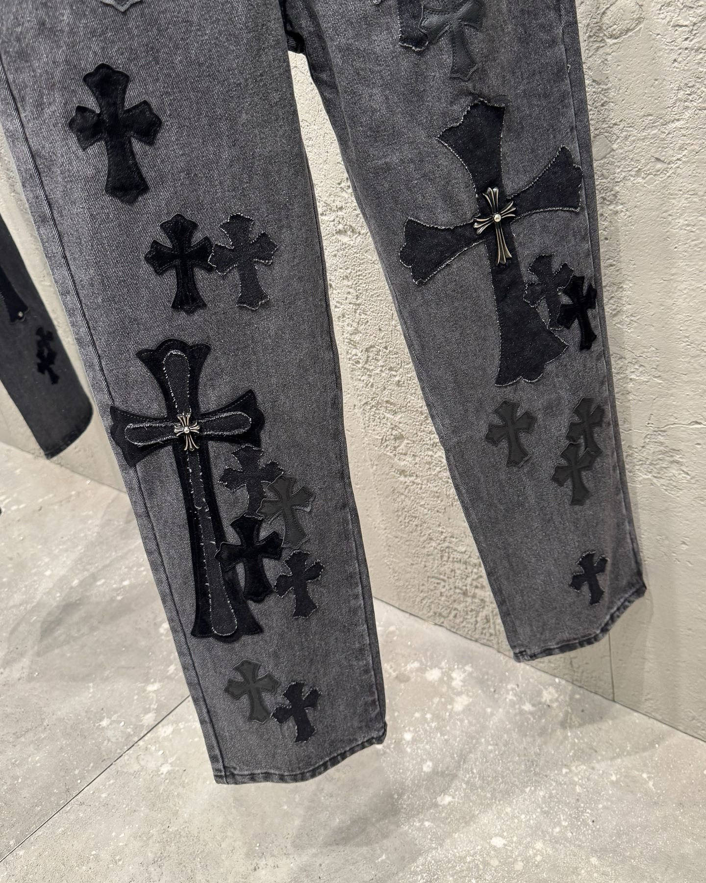 Chrome Hearts Black Metal Leather Patch Cross Denim Jeans