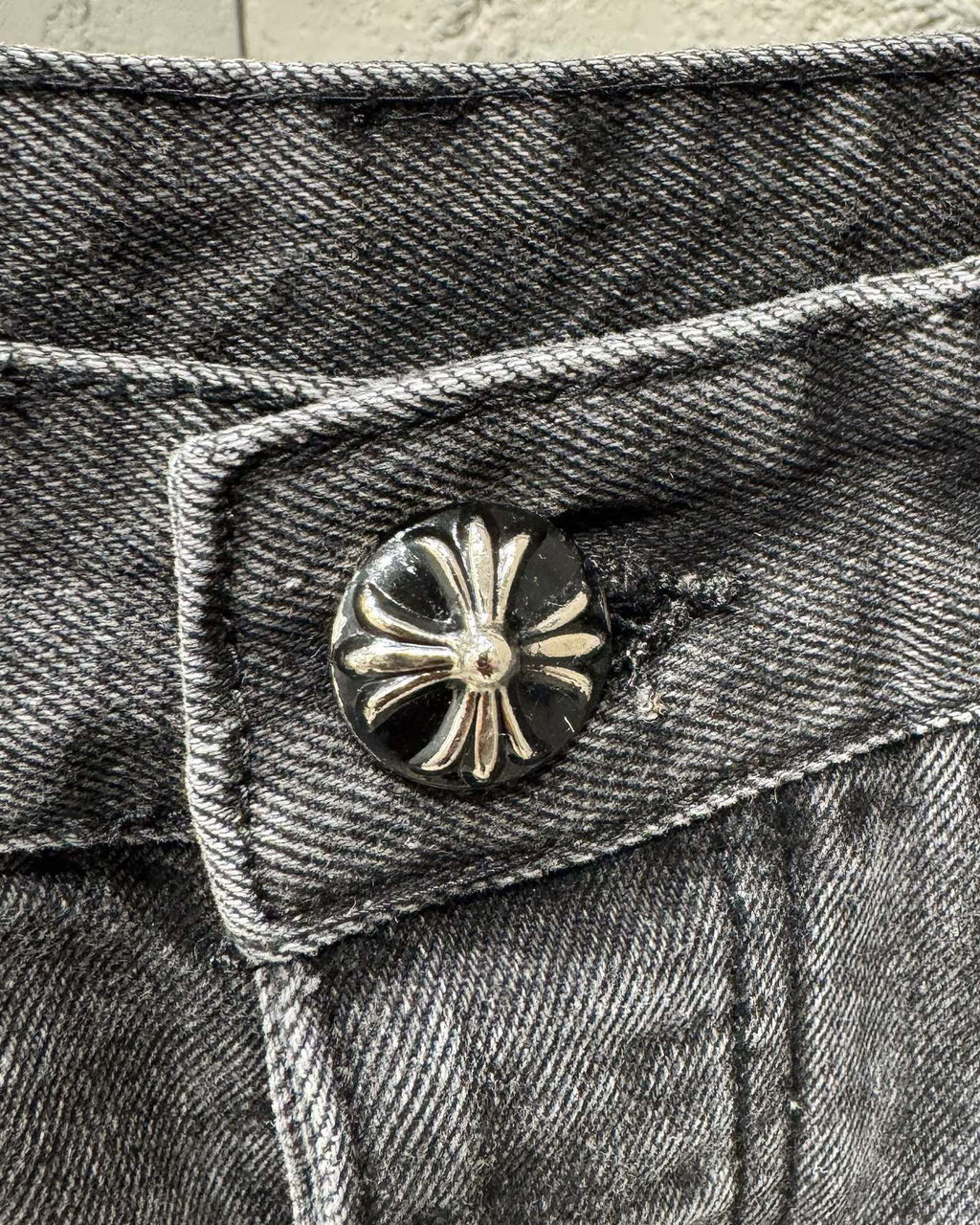 Chrome Hearts Black Metal Leather Patch Cross Denim Jeans KH24