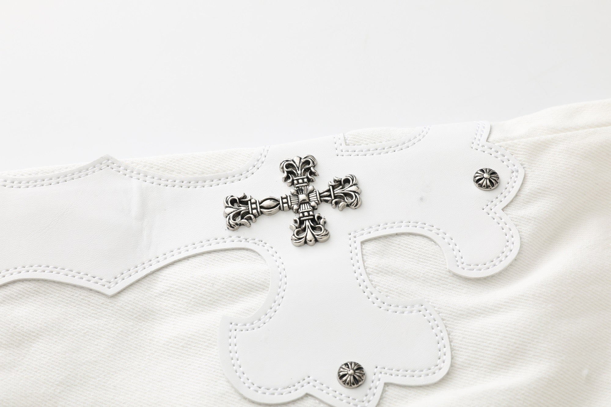 Chrome Hearts Cross Leather Patch White Denim Jeans KB21