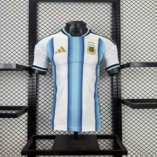 Argentina 2026 Men’s Home Soccer Jersey – White & Sky Blue Football Shirt