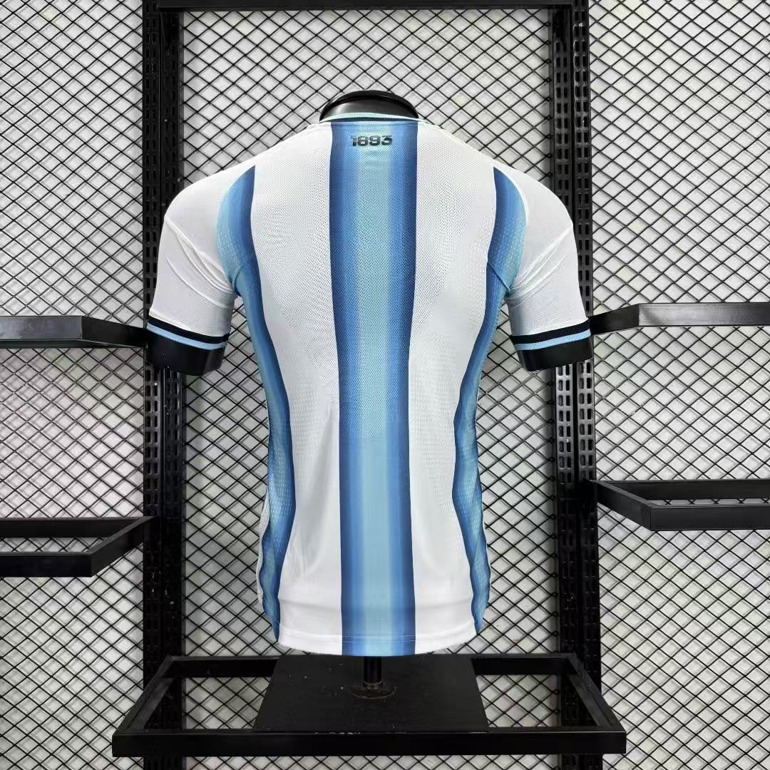 Argentina 2026 Men’s Home Soccer Jersey – White & Sky Blue Football Shirt