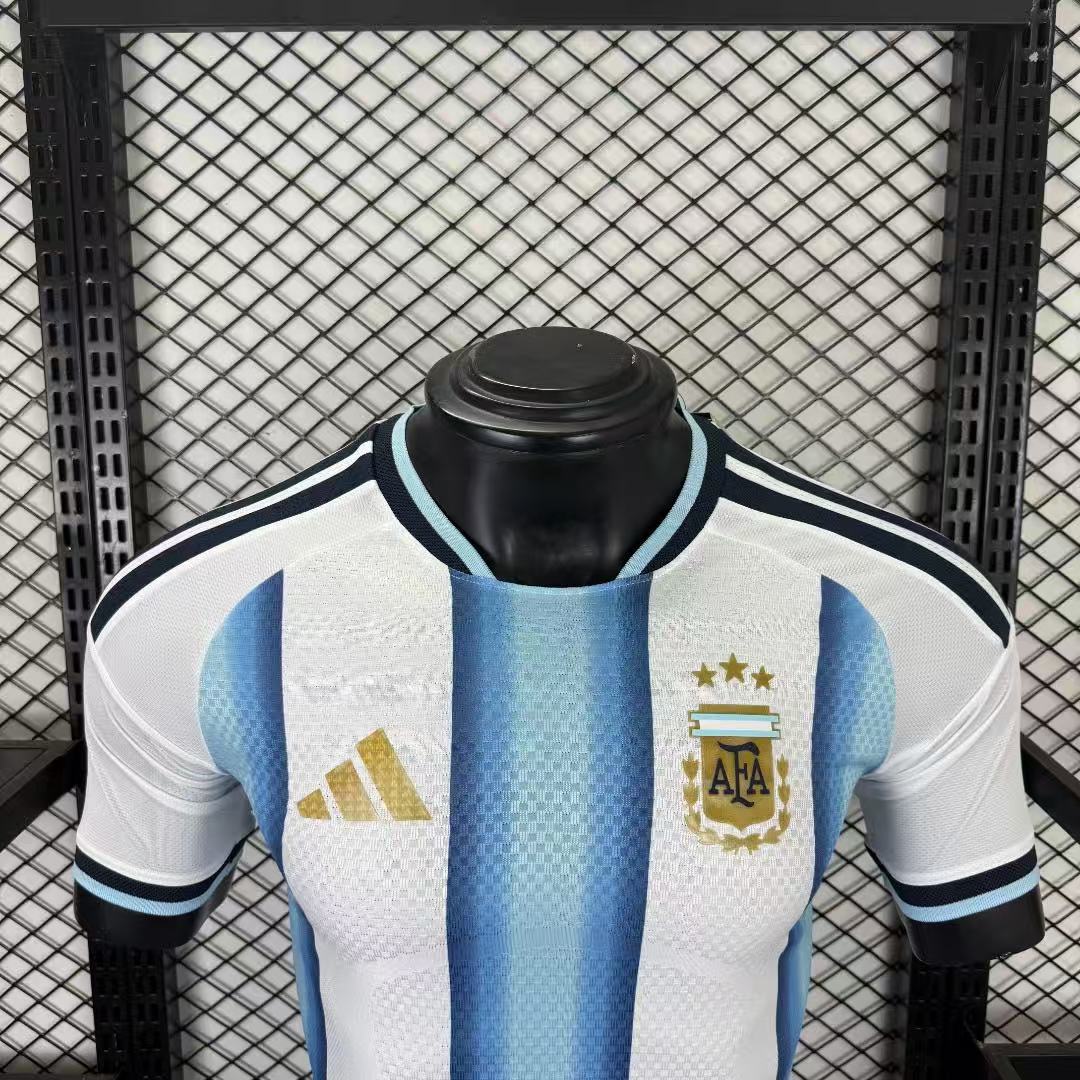Argentina 2026 Men’s Home Soccer Jersey – White & Sky Blue Football Shirt