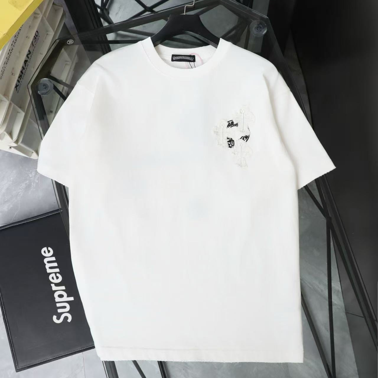 Chrome Hearts Style 26SS Heavy Patch Embroidery Distressed Crew Neck T-Shirt