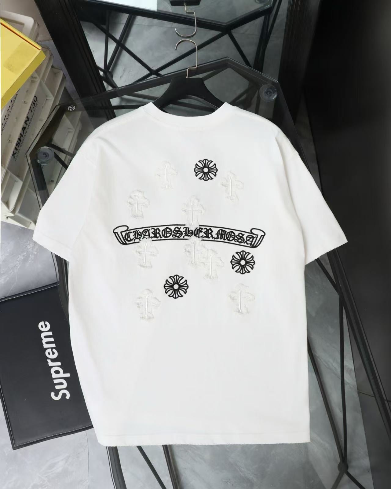 Chrome Hearts Style 26SS Heavy Patch Embroidery Distressed Crew Neck T-Shirt