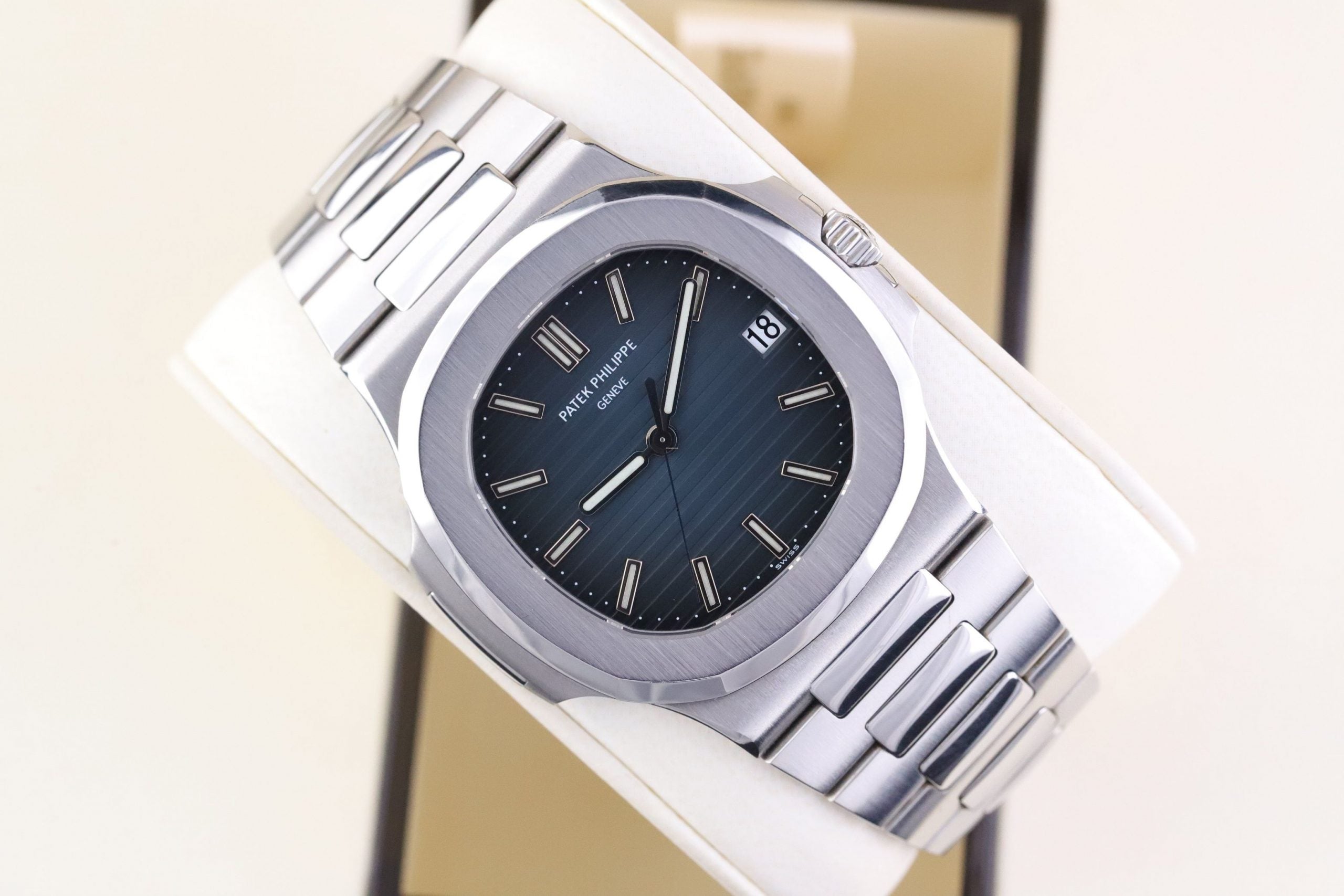 PP Nautilus Blue