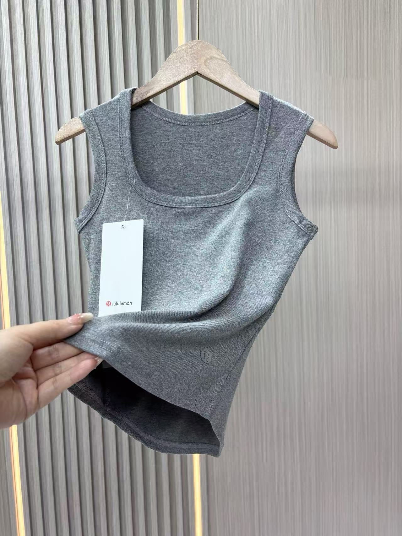 3-pack 2026 New Built-In Bra Sleeveless Tank Top