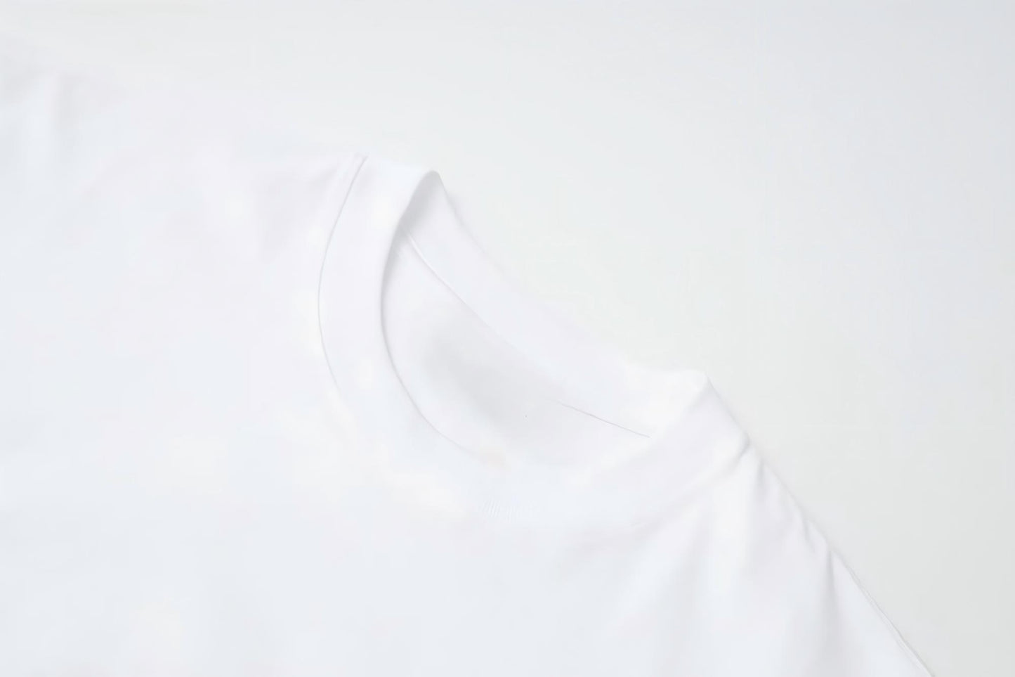 NEW Medusa Graphic Tee Bold Mythology-Inspired Cotton T-Shirt