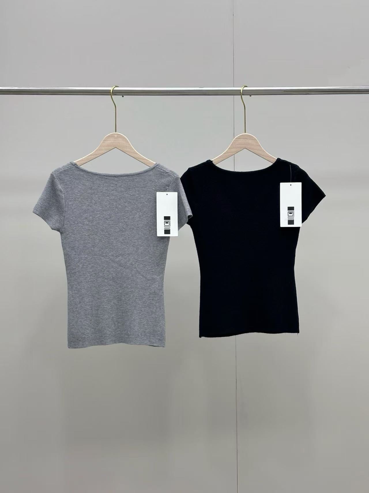 2-pack 2026 New U-Neck Ice Silk Short Sleeve Top