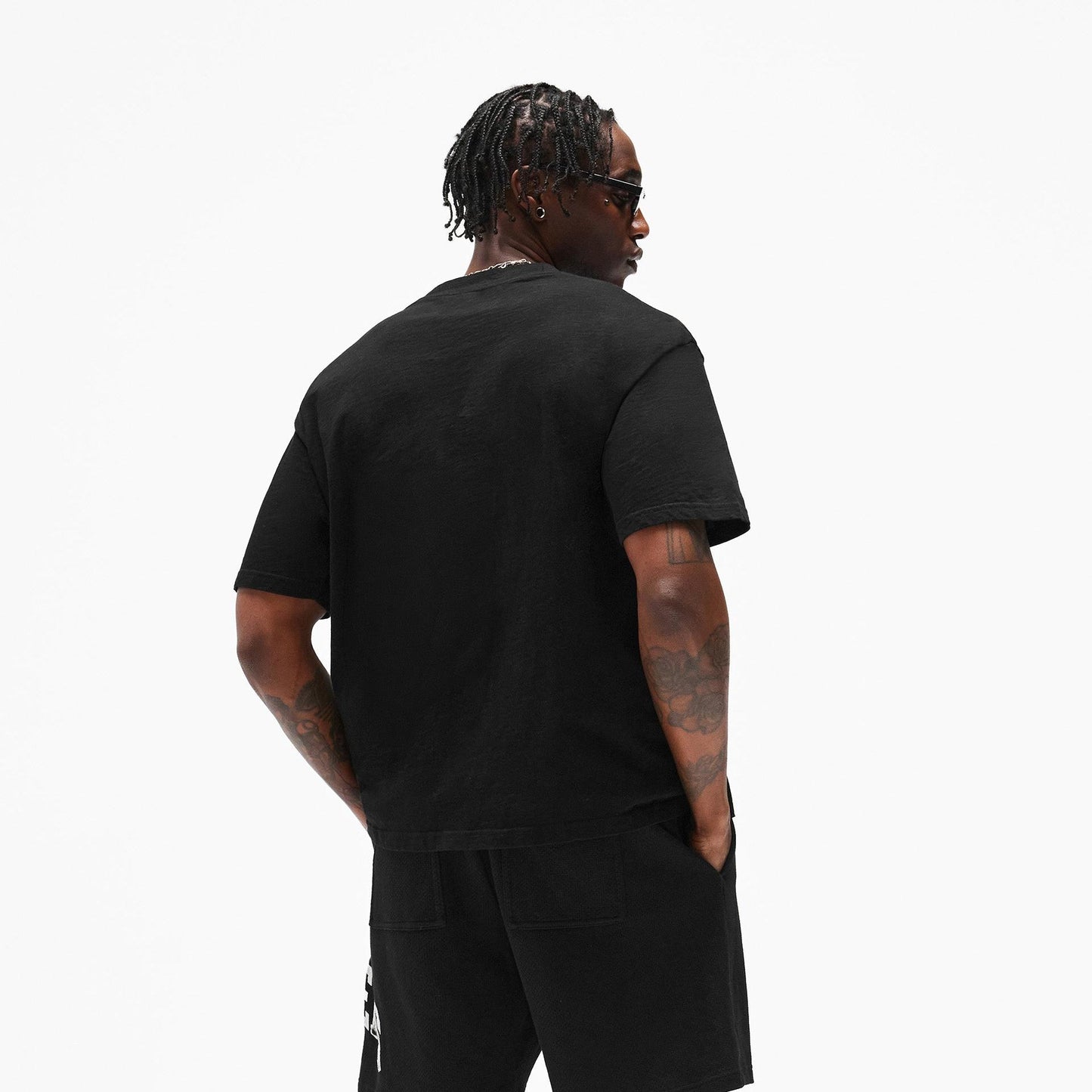 NEW Classic Crew Neck Short Sleeve Tee