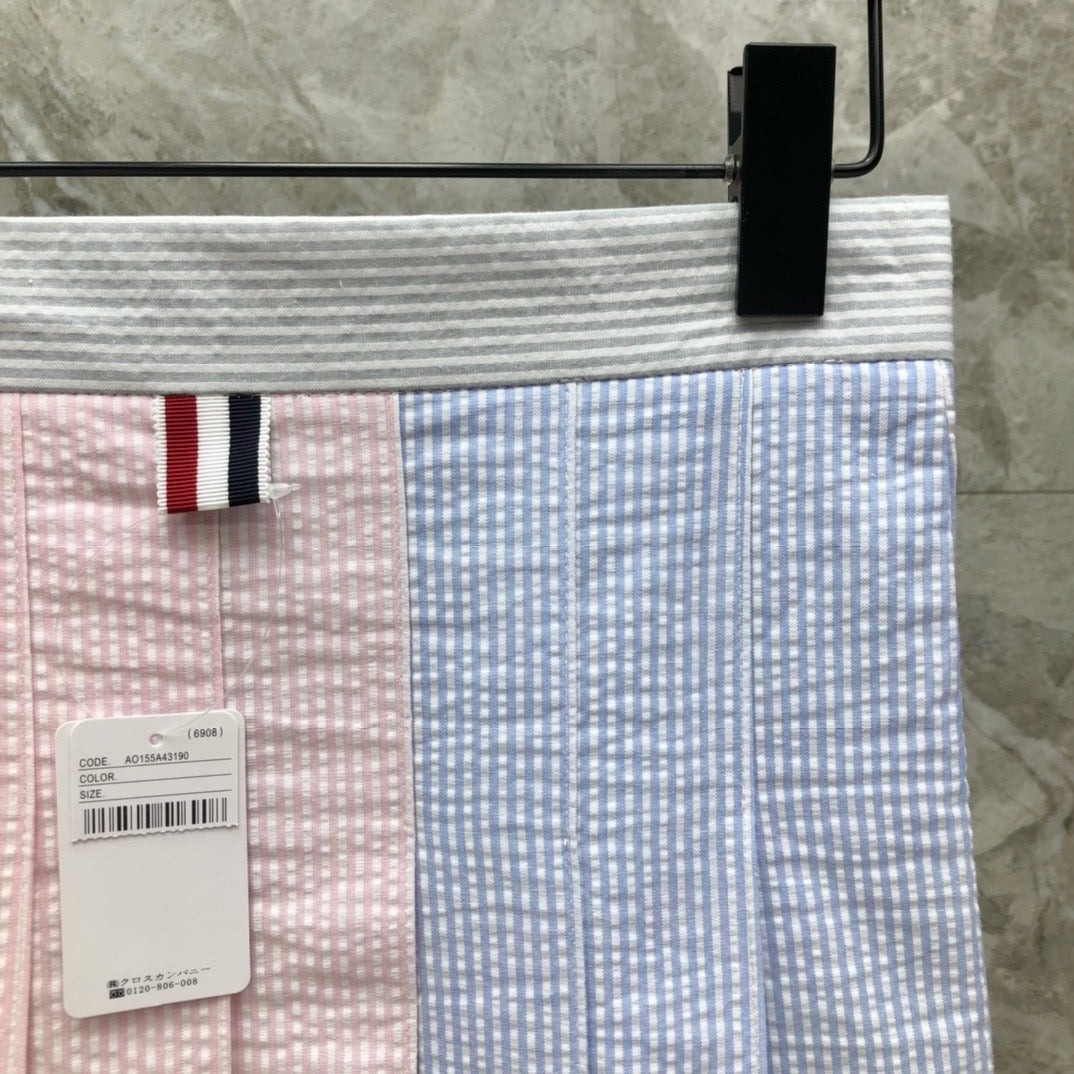 Women's Three Tone Color Block Seersucker Mini Skirt