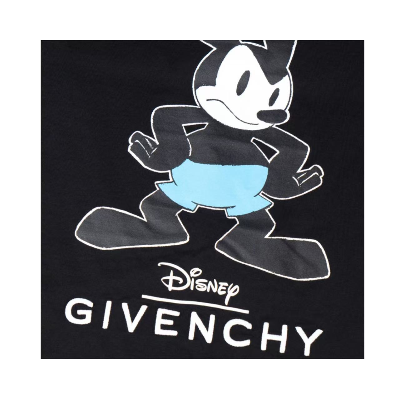New Pure Cotton T Shirt with Rabbit Cartoon Graphic Print Design